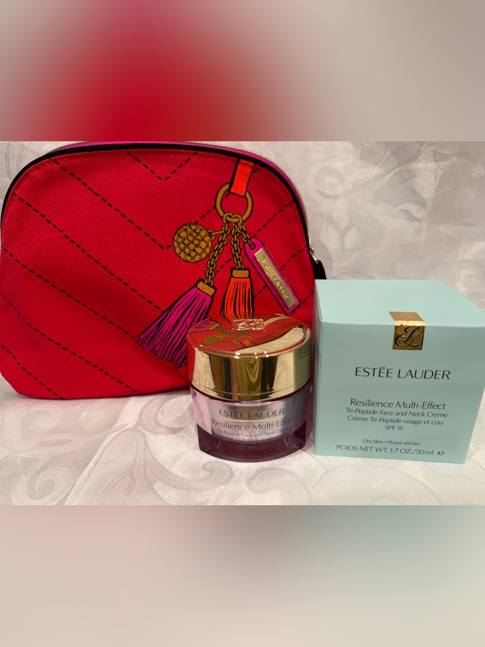 Estée Lauder Resilience Multi-Effect Face & Neck Cream -cosmetic bag also New